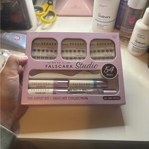 Kiss Falscara Studio Lash Kit